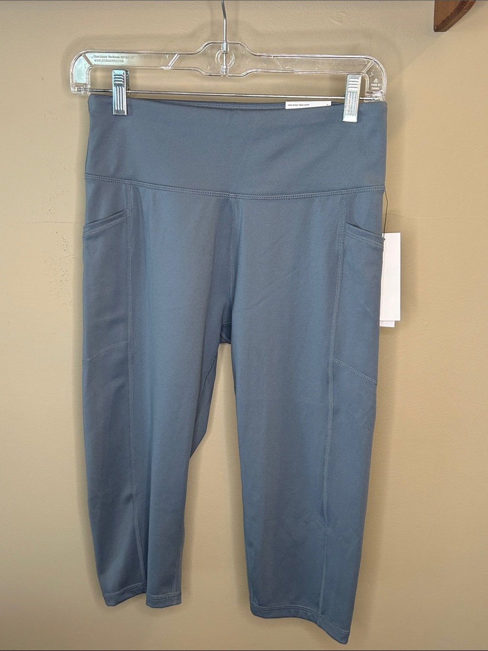 DKNY Sport High Waist Capri Leggings in Slate Blue